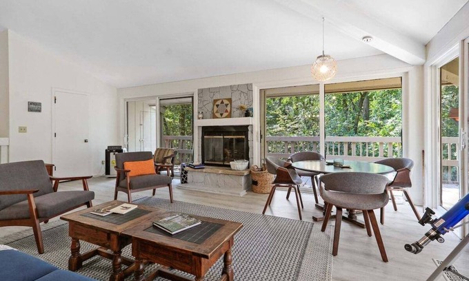 Fontana Condo | Abbey Springs Escape Condo |Pet Friendly |Wrap-Around Deck |Secluded |Golf Cart Included* | Pool