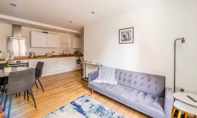 Abingdon Apartment | Abbey Yard by Prescott Apartments