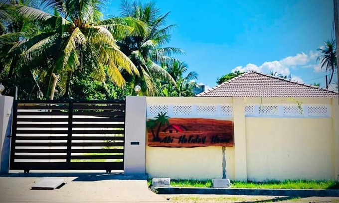 Jaffna Villa | Abbi Holidays - Jaffna Luxurious Villa