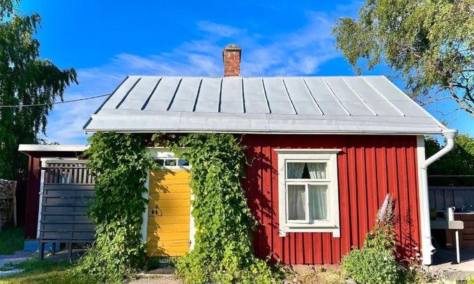 Replot House | Abbis lillstuga