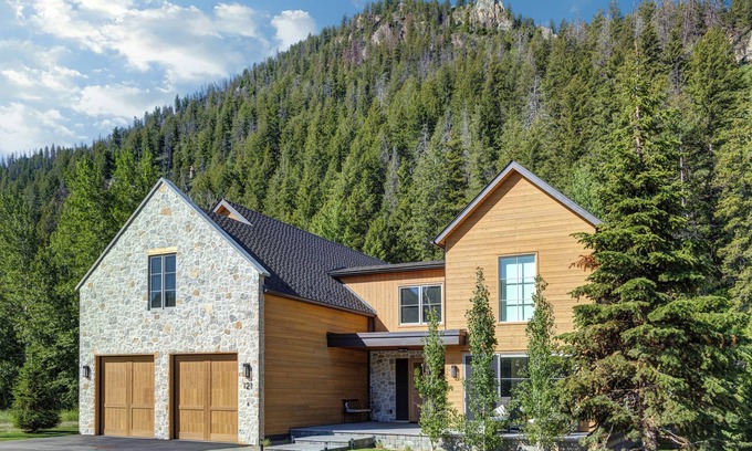 Warm Springs House | Abode at Warm Springs Creek | Mountain Modern Nature Retreat with Luxury Amenities