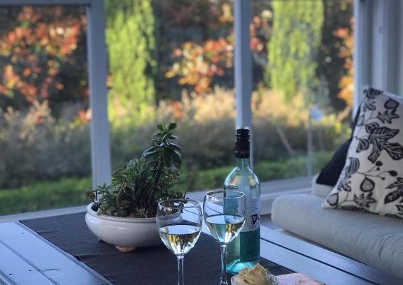 Renwick House | Abode with a View