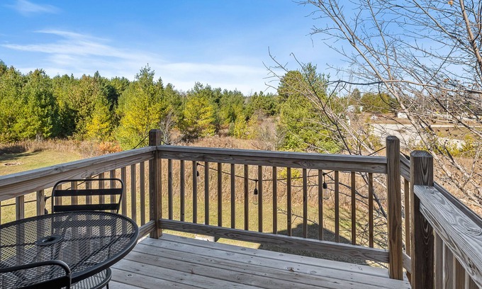 Ephraim Apartment | Above Bakery:Cozy Fall Studio, Perfect for Couples