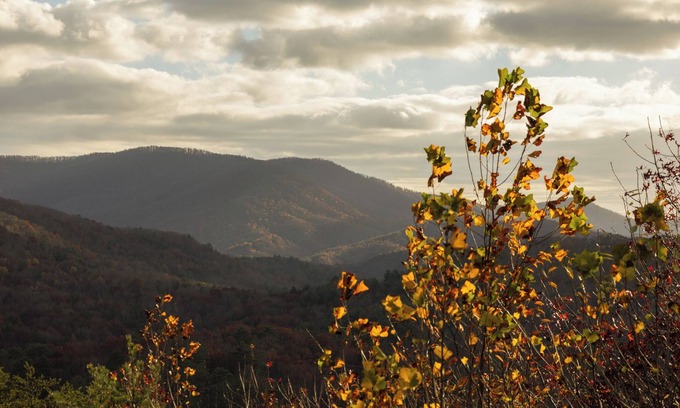 Blue Ridge Cabin | Above The Clouds cabin w/mountain views, hot tub, and game room!