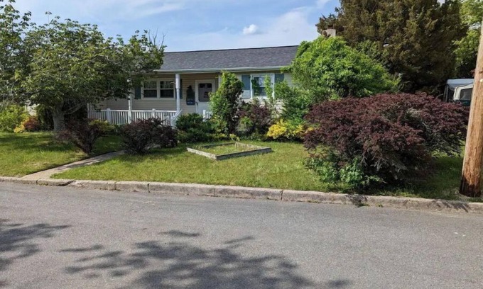 Absecon Cottage | Absecon Cottage Retreat- Close to Atlantic City