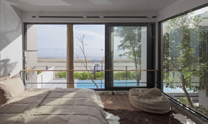 Sam Roi Yot Villa | Absolute Beach Front Pool Villa No 2