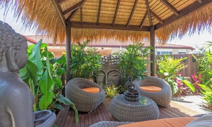 Bargara Apartment | Absolute Oceanfront One Bedroom Suite - Baligara
