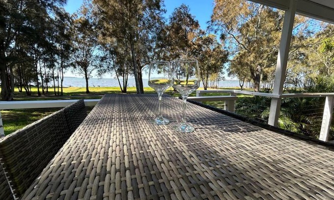 Killarney Vale House | Absolutely Lakeside House, quiet and peace