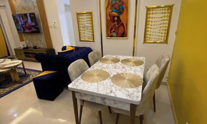 Sakumono Apartment | Aby's Serene Oasis|Pool view|City Centre|WiFi