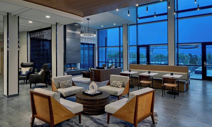 West Oak Hill Hotel | AC Hotel by Marriott Austin Hill Country