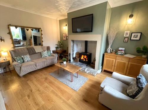 Wolsingham House | Acacia House