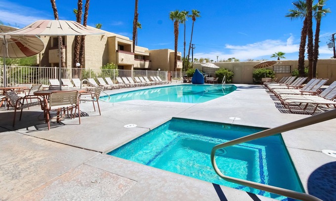 Uptown Design District Condo | Accessible 2BR Condo w/Pool & Balcony