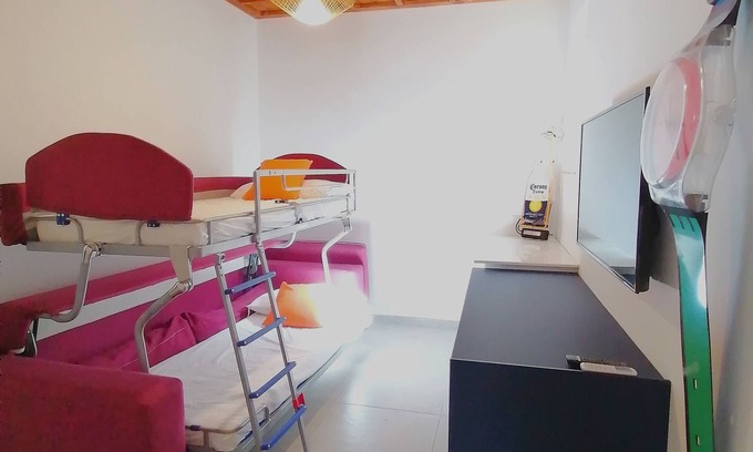 Monterotondo Apartment | Accogliente Appartamento Vicino Roma per Coppie e Famiglie, Nuovo