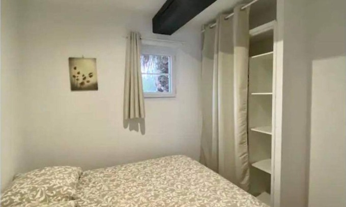 Le Fenouiller House | Accommodation.Le petit beauregard.you'll be 4 minutes from the beaches.