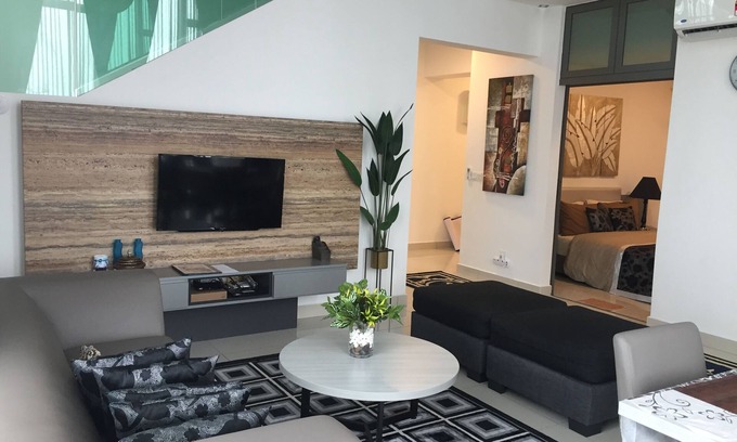 Bangi Sentral Apartment | ACComo24 EVO Duplex Bangi near Kuala Lumpur