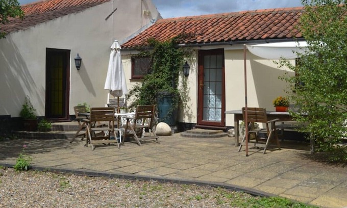 Runham Apartment | ACE OF DIAMONDS - Double with Ensuite