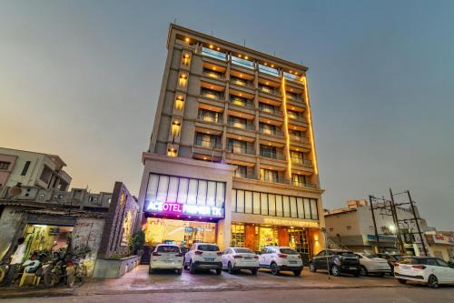 Morbi Hotel | Aceotel Premier TK, Morbi