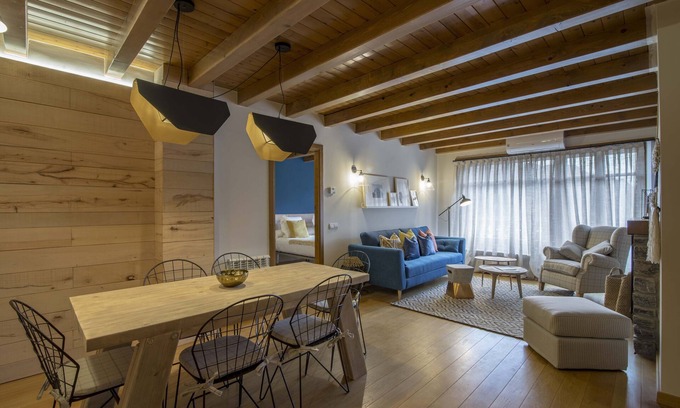 Alt Aneu Apartment | Acogedor apartamento con balcón 48 1E
