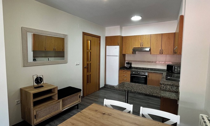 Boiro Apartment | Acogedor Apartamento en Escarabote - Boiro a 2 min de la Playa