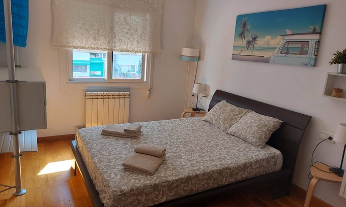 Sant Marti de Provencals House | Acogedor apartamento en barrio tranquilo cerca de la playa y de Sagrada Familia