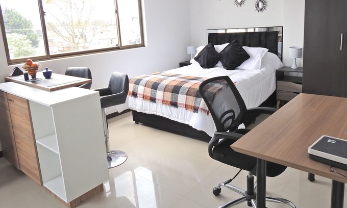 Engativa Apartment | Acogedor Loft a 10 minutos del Aeropuerto El Dorado