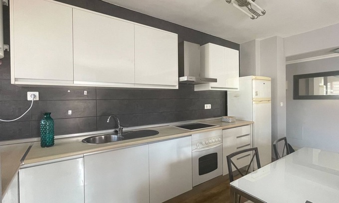Ciudad Jardin Apartment | Acogedor y Tranquilo Piso en Málaga Capital