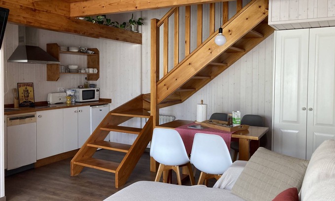 Ribadeo House | Acogedora Casa en Rinlo, en la Villa de Ribadeo