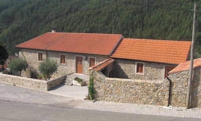 Figueiro dos Vinhos House | Acolina - Aguda