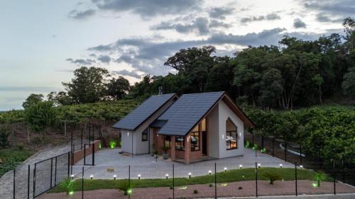 Bento Goncalves House | Acomodação Moderna e Aconchegante