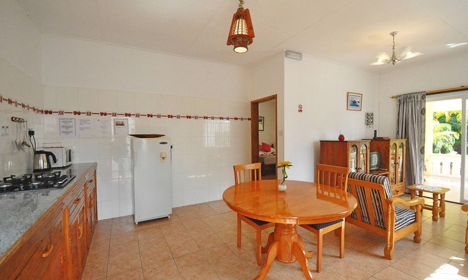 Praslin Island Apartment | Acquario Villa - Cozy Guesthouse with Privacy & Tranquility on Praslin Island