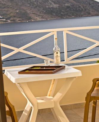 Massouri Apartment | Acropolis Hotel