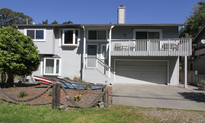 Bodega Bay House | Across from Marina, Fishing, Watch the Sea Lions, Great Parking for Boats