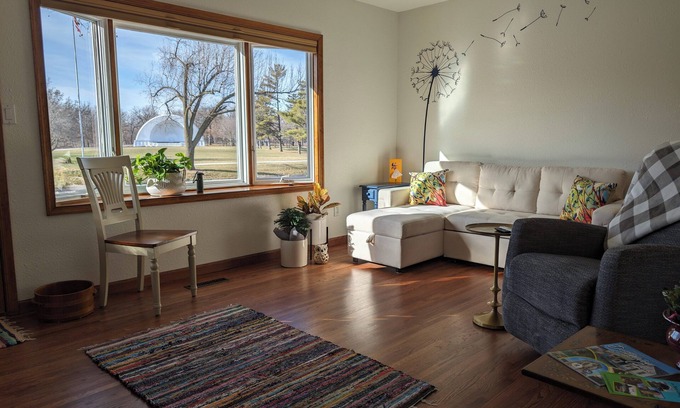 Fort Dodge House | Across from Oleson Park, feel at home here.
