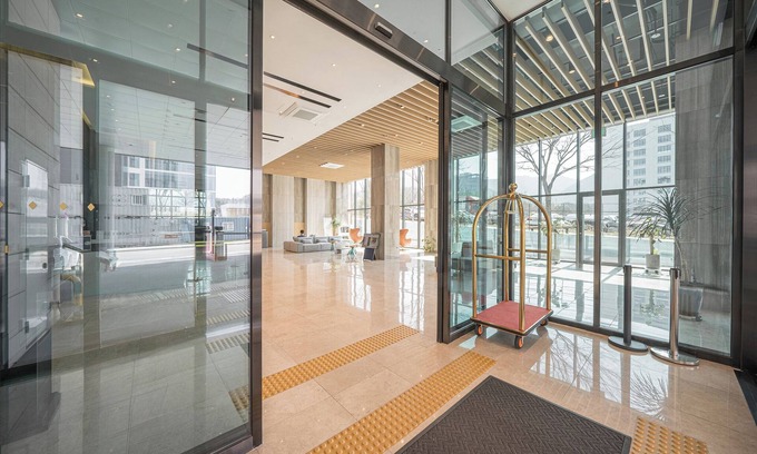 Gosan-dong Hotel | ACT Hotel