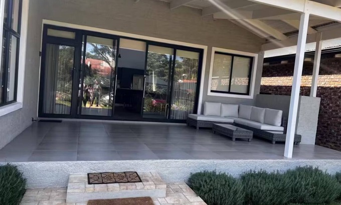 Harare East House | Acton Place House Borrowdale Brooke - by Tanaka Kingdomnn