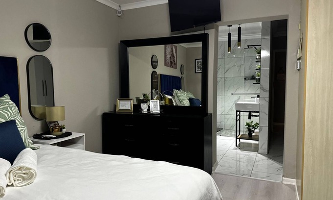 Kempton Park House | Acuvea In - Modern and electricity backed up 3bedroom & 2 full bathroom house.