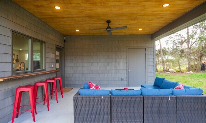 Nashville House | ADA-Friendly Dog Friendly Home in Nashville