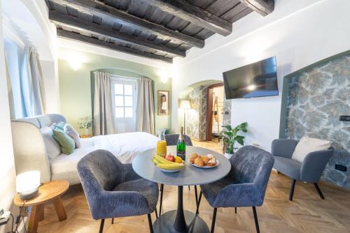 Hradcany Apartment | Adam's Apartment - Great Price & Best Location