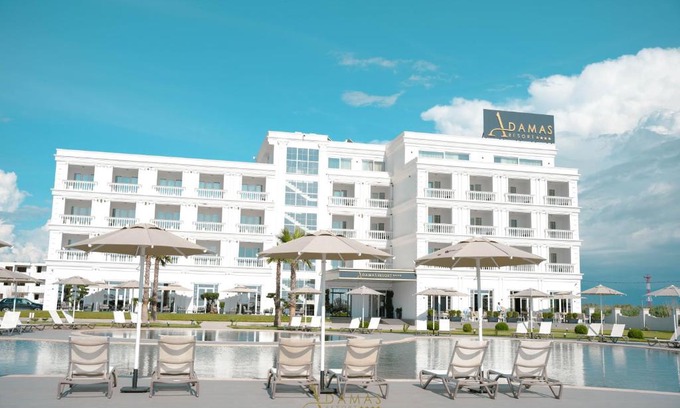 Qerek Hotel | Adamas Resort & Hotel