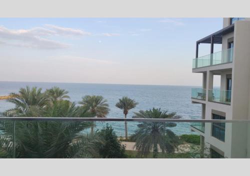 Al-Fujairah Apartment | Address Beach Resort Fujairah - Apartments