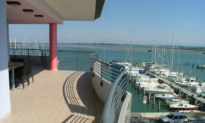 Grado Historic Centre Apartment | Adelaide in Grado apartment