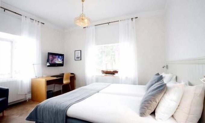 Centrum Hotel | Adels Lågprishotell