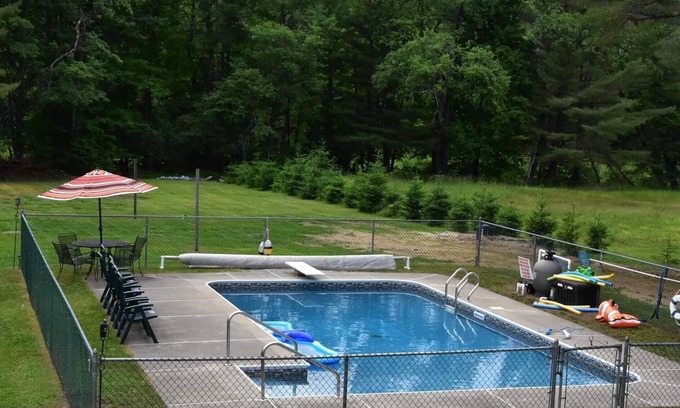 Caroga Lake House | Adirondack Big Pines- House sleeps 12