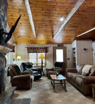 Eagle Bay House | Adirondack Luxury Getaway