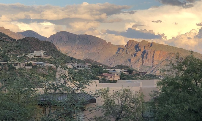 Tucson Condo | Adjacent to Lowes Ventana Canyon Golf Resort with breathtaking views!