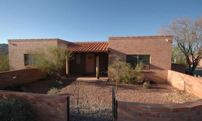 Tucson House | Adjacent to Saguaro National Park - Horse Facilities Available