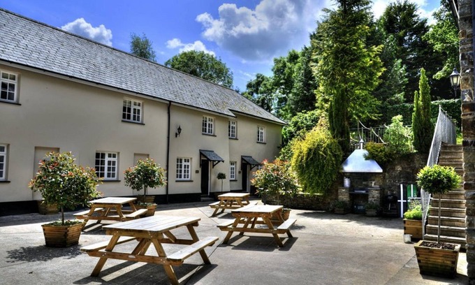 Tawstock Cottage | Adjoining cottages perfect for 2 families