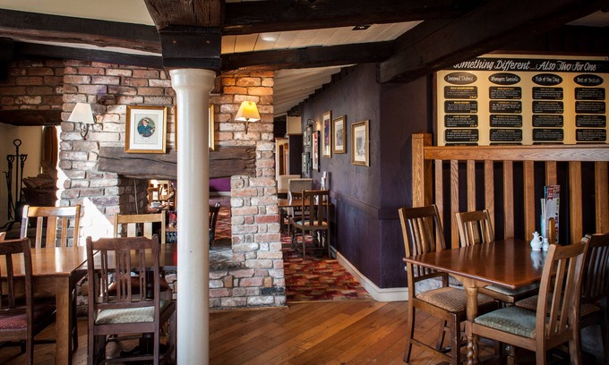 Dunball Hotel | Admiral's Table, Bridgwater by Marston's Inns