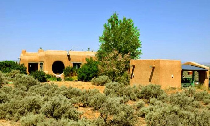 Taos House | Adobe de Artista 2 - Semi Secluded Million Dollar Views with Private Hot Tub
