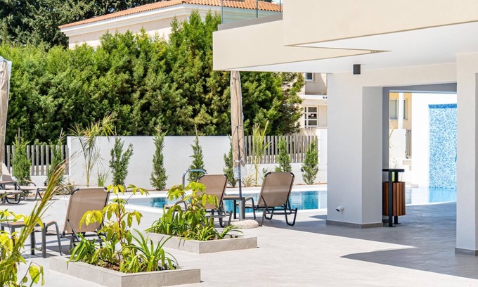 Universal Apartment | Adolina One Bedroom Apartment 102